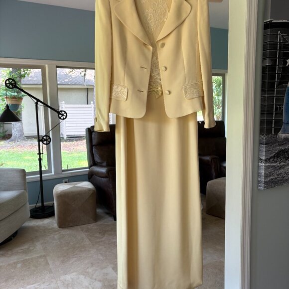 Escada Couture Luxury Vintage Butter Yellow Dress & Matching Jacket | Size 38 - Picture 15 of 15